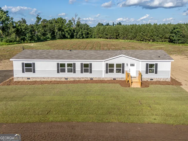 front view of house with a yard