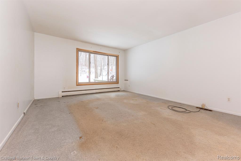 11644 Kerns Way Fenton, MI 48430 - Photo 25 of 50