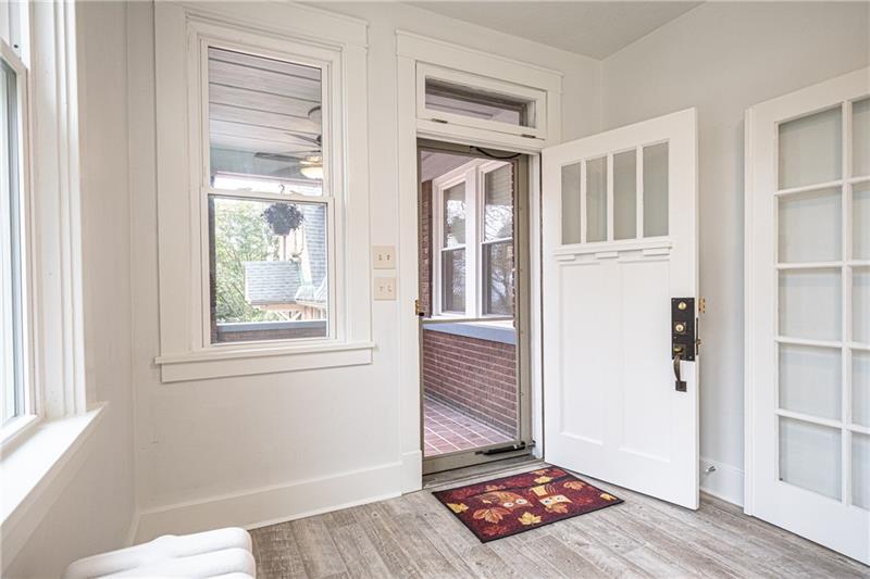 152 Hornaday Road Pittsburgh, PA 15210 - Photo 3 of 22 Gallery Image 3