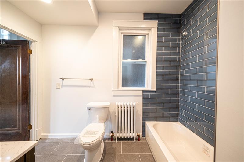 152 Hornaday Road Pittsburgh, PA 15210 - Photo 10 of 22 Gallery Image 10