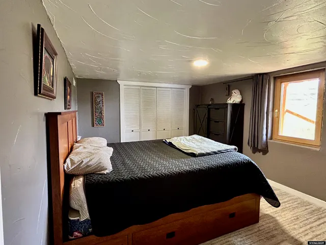 $1,200,000 | 2609 Beaver Creek Road, Shell, WY 82441