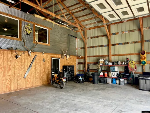 $1,200,000 | 2609 Beaver Creek Road, Shell, WY 82441