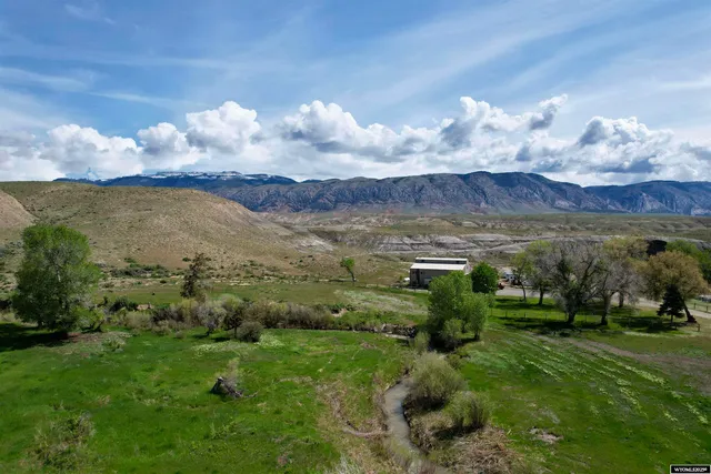 $1,200,000 | 2609 Beaver Creek Road, Shell, WY 82441