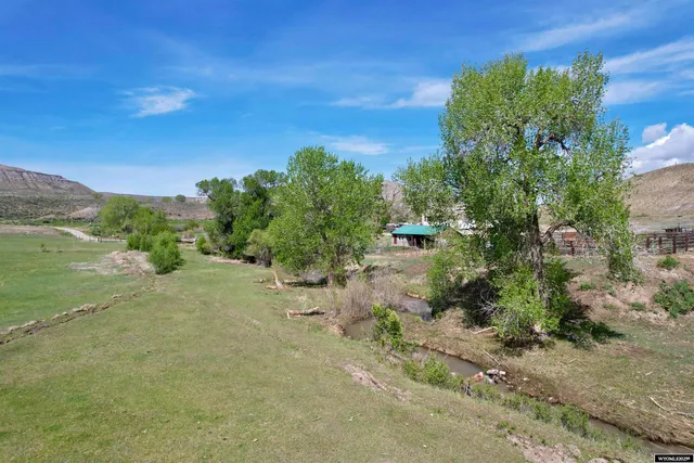 $1,200,000 | 2609 Beaver Creek Road, Shell, WY 82441