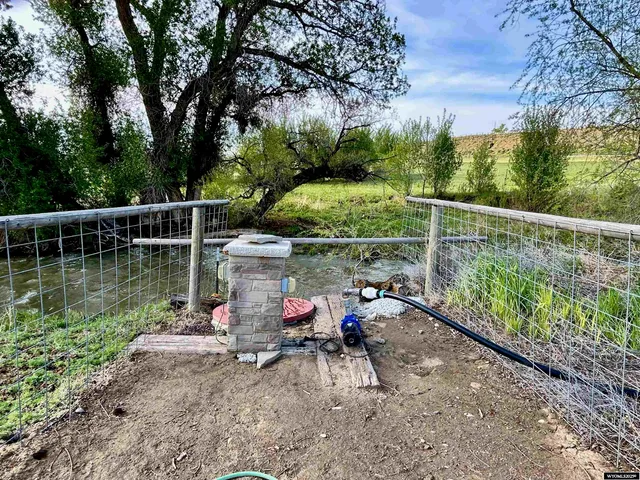 $1,200,000 | 2609 Beaver Creek Road, Shell, WY 82441