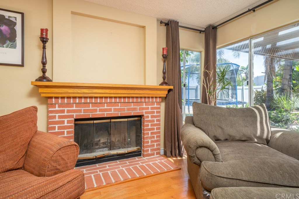 111 Sandpoint Lane Riverside, CA 92506 - Photo 13 of 48