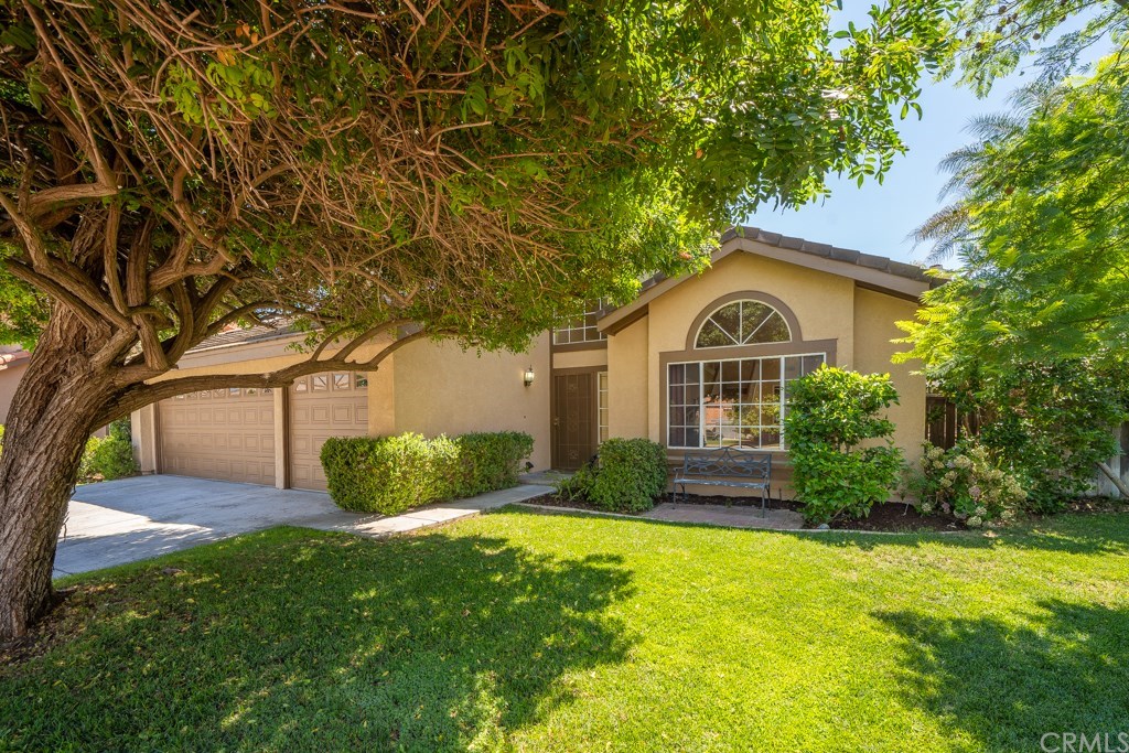 111 Sandpoint Lane Riverside, CA 92506 - Photo 4 of 48