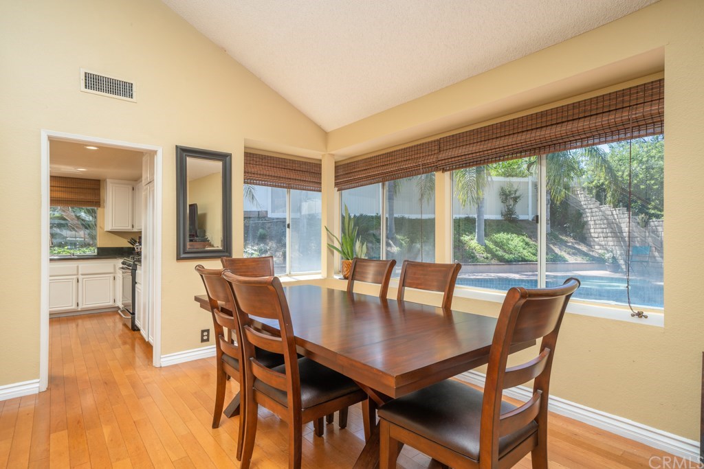 111 Sandpoint Lane Riverside, CA 92506 - Photo 10 of 48