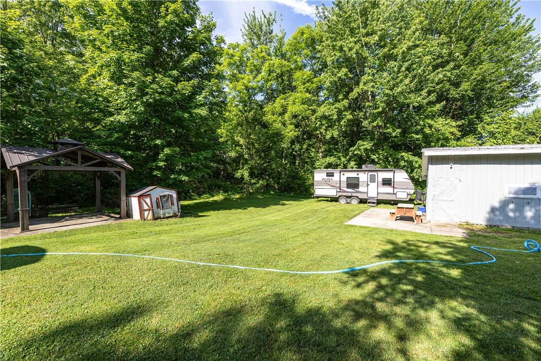 5524 Martin Road Marion, NY 14505 - Photo 5 of 27