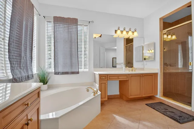 $5,000 | 9826 Vía Amati, Lake Worth, FL 33467