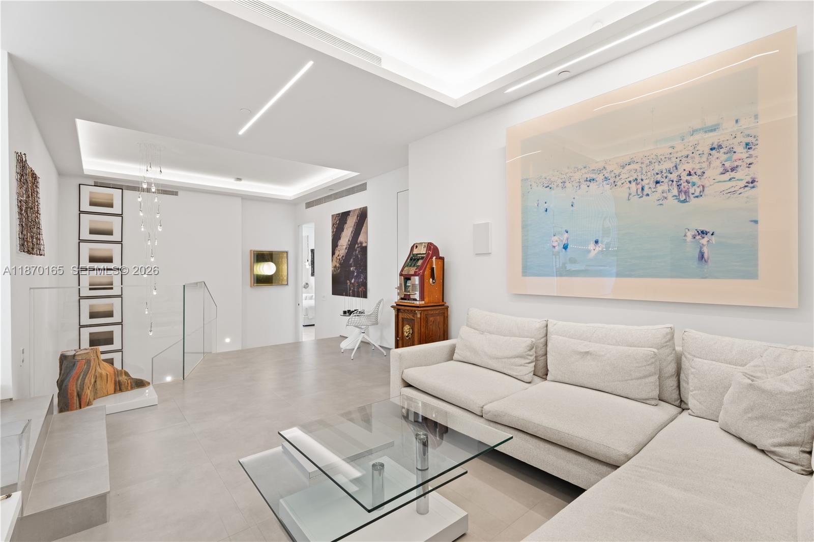 801 Brickell Key Boulevard, Unit PH3306 Miami, FL 33131 - Photo 24 of 61