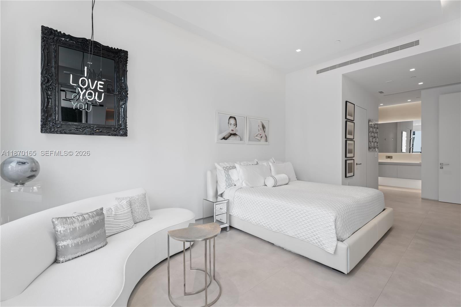 801 Brickell Key Boulevard, Unit PH3306 Miami, FL 33131 - Photo 30 of 61