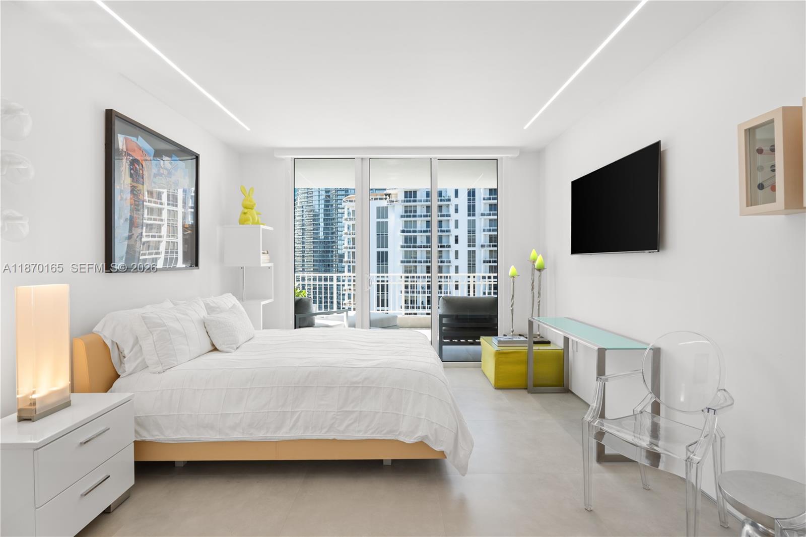 801 Brickell Key Boulevard, Unit PH3306 Miami, FL 33131 - Photo 44 of 61