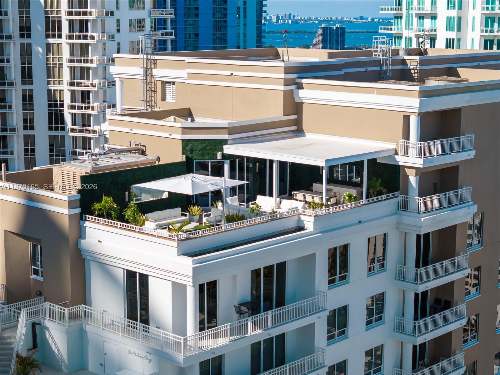 801 Brickell Key Boulevard, Unit PH3306 Miami, FL 33131 - Photo 50 of 61