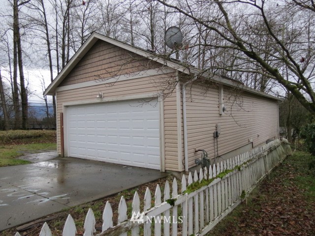 837 Sapp Road Sedro-Woolley, WA 98284 - Photo 2 of 20 Gallery Image 2