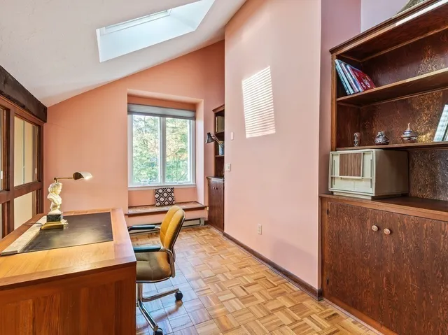 $999,999 | 243 Spring Street, Shrewsbury, MA 01545