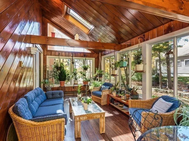 $999,999 | 243 Spring Street, Shrewsbury, MA 01545