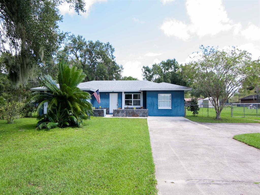 13 Mays Road Winter Haven, FL 33880 - Photo 1 of 1 Gallery Image 1