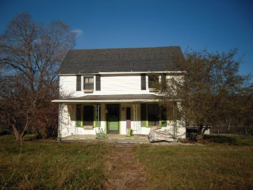 5811 Carter Road Knoxville, TN 37918 - Photo 1 of 1 Primary Photo