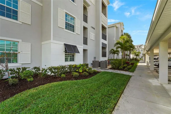 $215,000 | 43985 Boardwalk Loop, Unit 2124, Punta Gorda, FL 33982