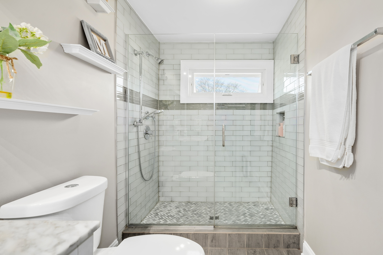 4050 West End Road Downers Grove, IL 60515 - Photo 17 of 34 Gallery Image 17