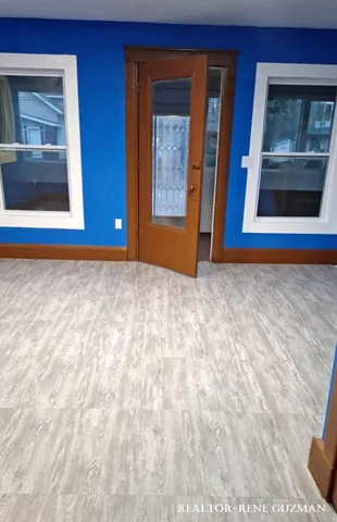 $220,000 | 513 East Apple Avenue, Muskegon, MI 49442