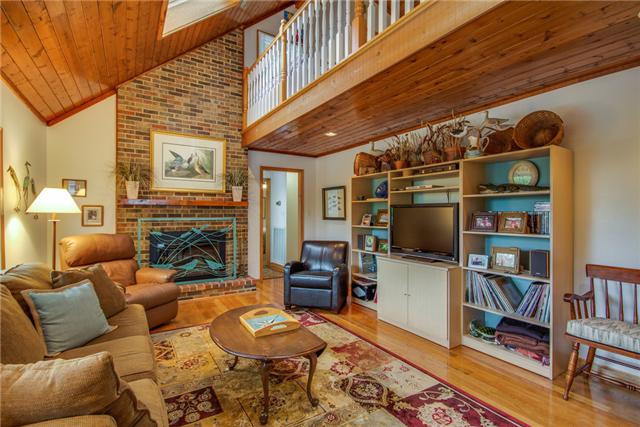 2142 Puckett Point Road Smithville, TN 37166 - Photo 2 of 20 Gallery Image 2
