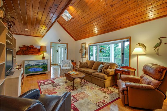 2142 Puckett Point Road Smithville, TN 37166 - Photo 4 of 20 Gallery Image 4