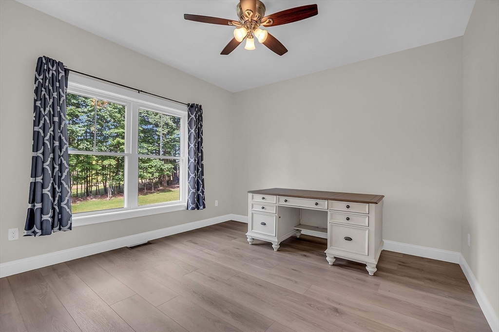 438 Middle Winchendon Road Rindge, NH 03461 - Photo 17 of 28
