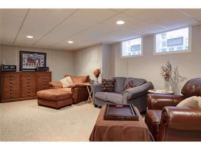 1441 Kirkley Road Columbus, OH 43221 - Photo 17 of 25