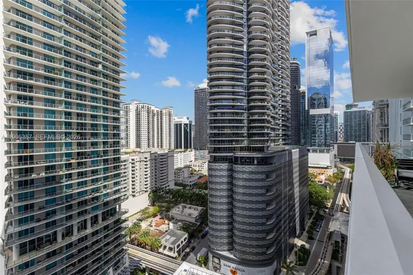 $5,400 | 1080 Brickell Avenue, Unit 1909, Miami, FL 33131