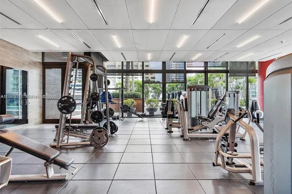 $5,400 | 1080 Brickell Avenue, Unit 1909, Miami, FL 33131