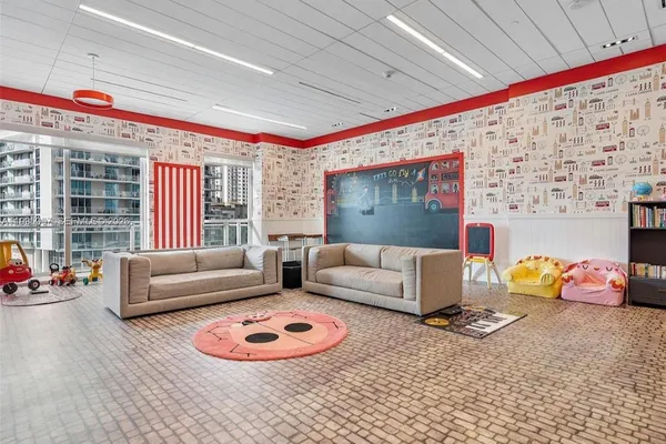 $5,400 | 1080 Brickell Avenue, Unit 1909, Miami, FL 33131