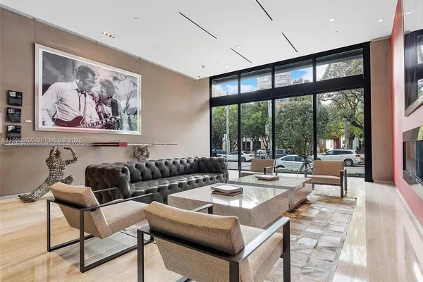 $5,400 | 1080 Brickell Avenue, Unit 1909, Miami, FL 33131