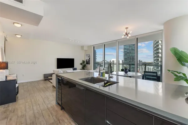 $5,400 | 1080 Brickell Avenue, Unit 1909, Miami, FL 33131