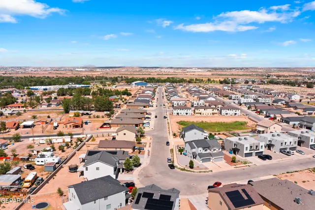 $295,500 | 503 Dusk View Street, Socorro, TX 79927