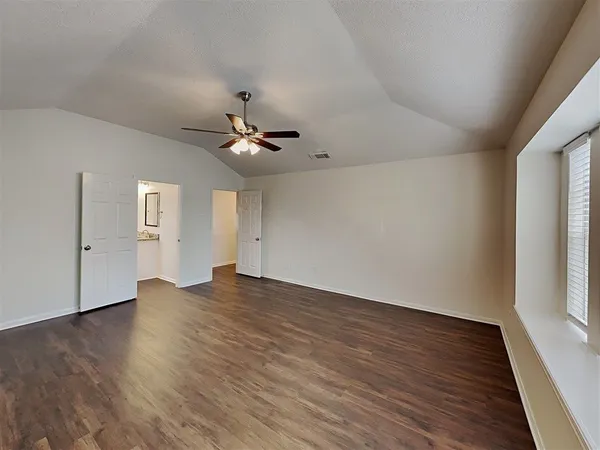 $2,330 | 26881 Monarch Manor Lane, Kingwood, TX 77339