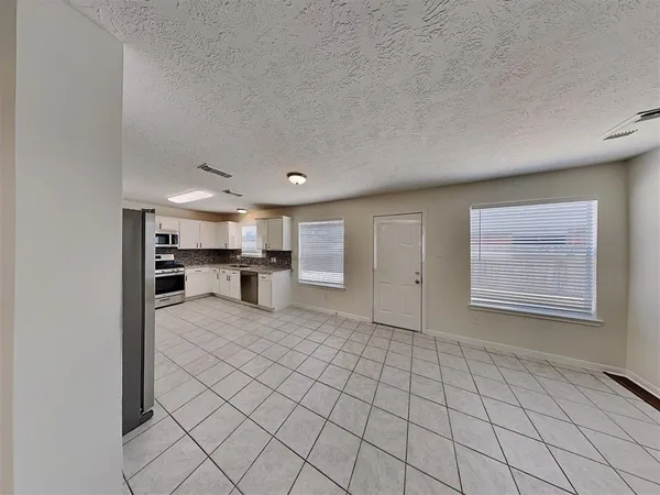 $2,330 | 26881 Monarch Manor Lane, Kingwood, TX 77339