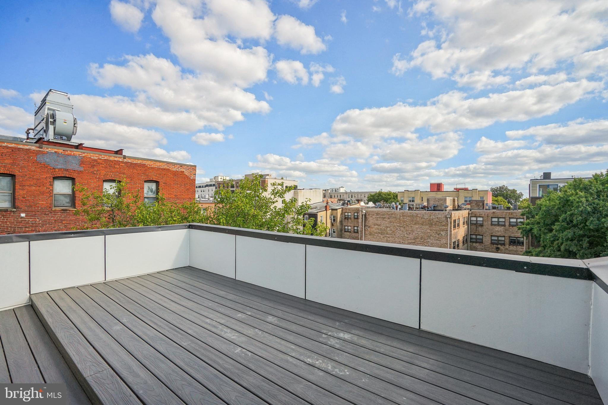 1440 Harvard Street Northwest, Unit 8 Washington, DC 20009 - Photo 16 of 28