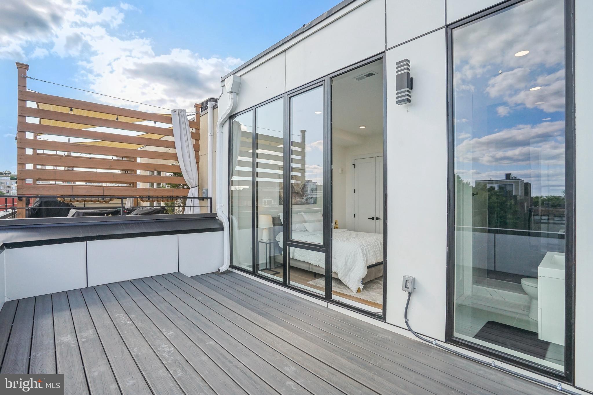 1440 Harvard Street Northwest, Unit 8 Washington, DC 20009 - Photo 17 of 28