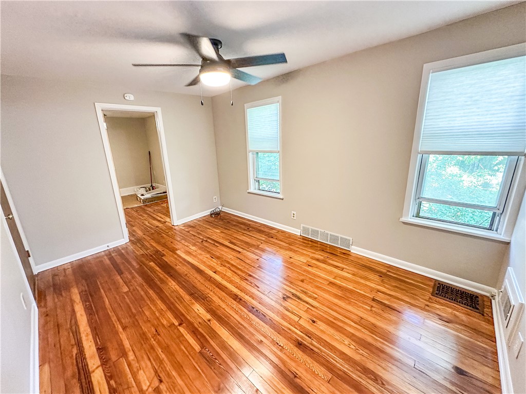 81 Stewart Street, Unit 3 Rochester, NY 14620 - Photo 5 of 8