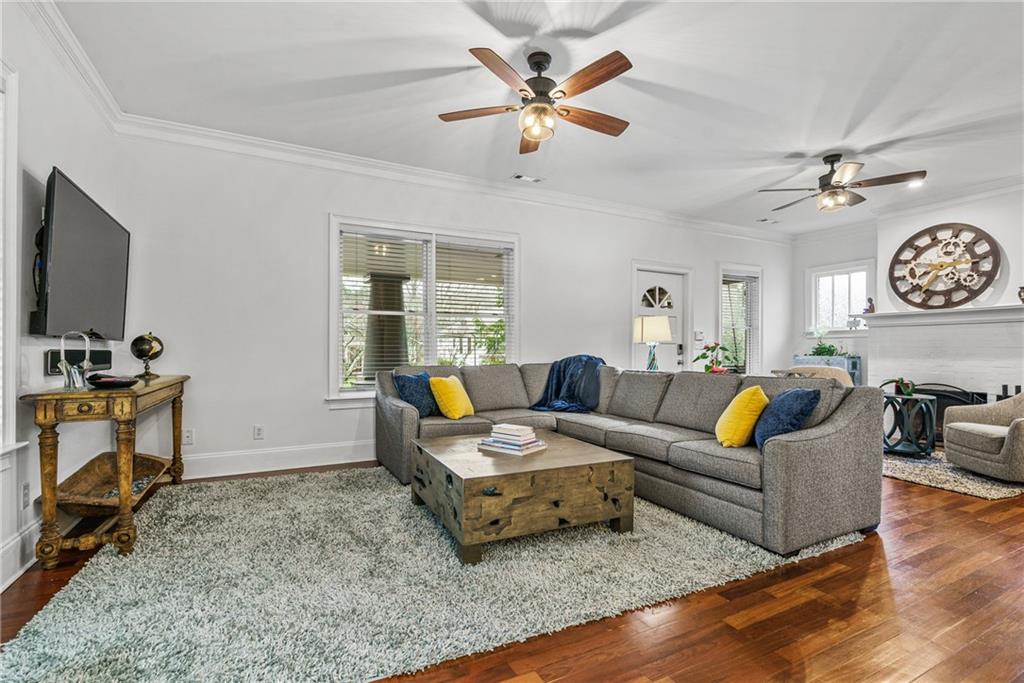 2262 Ridgedale Road Northeast Atlanta, GA 30317 - Photo 11 of 51 Gallery Image 11