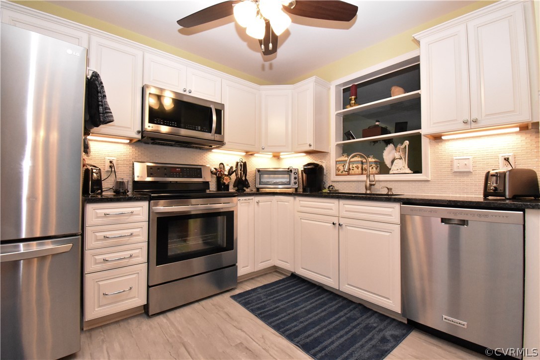 9631 Lockberry Ridge Loop North Chesterfield, VA 23237 - Photo 5 of 20 Gallery Image 5