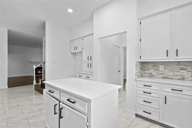 $750,000 | 3 Heritage Oaks Drive, Austin, TX 78737