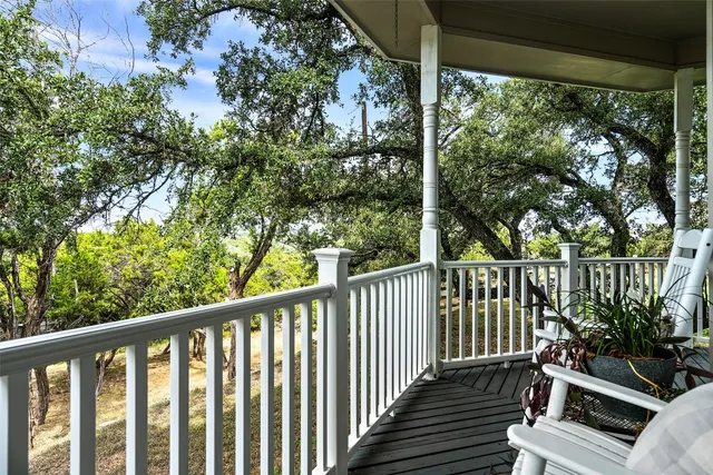 $750,000 | 3 Heritage Oaks Drive, Austin, TX 78737