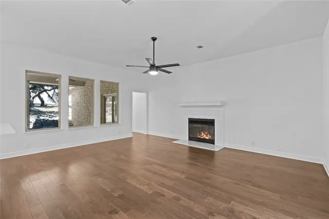 $750,000 | 3 Heritage Oaks Drive, Austin, TX 78737