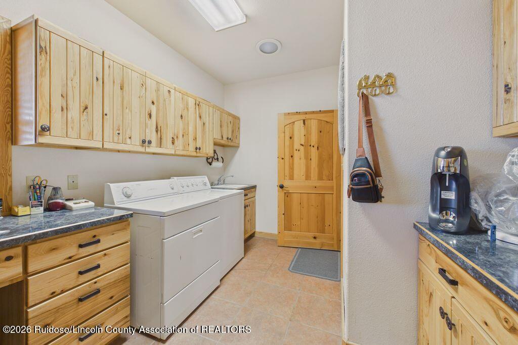 185 Fort Lone Tree Road Capitan, NM 88316 - Photo 32 of 57 Gallery Image 32