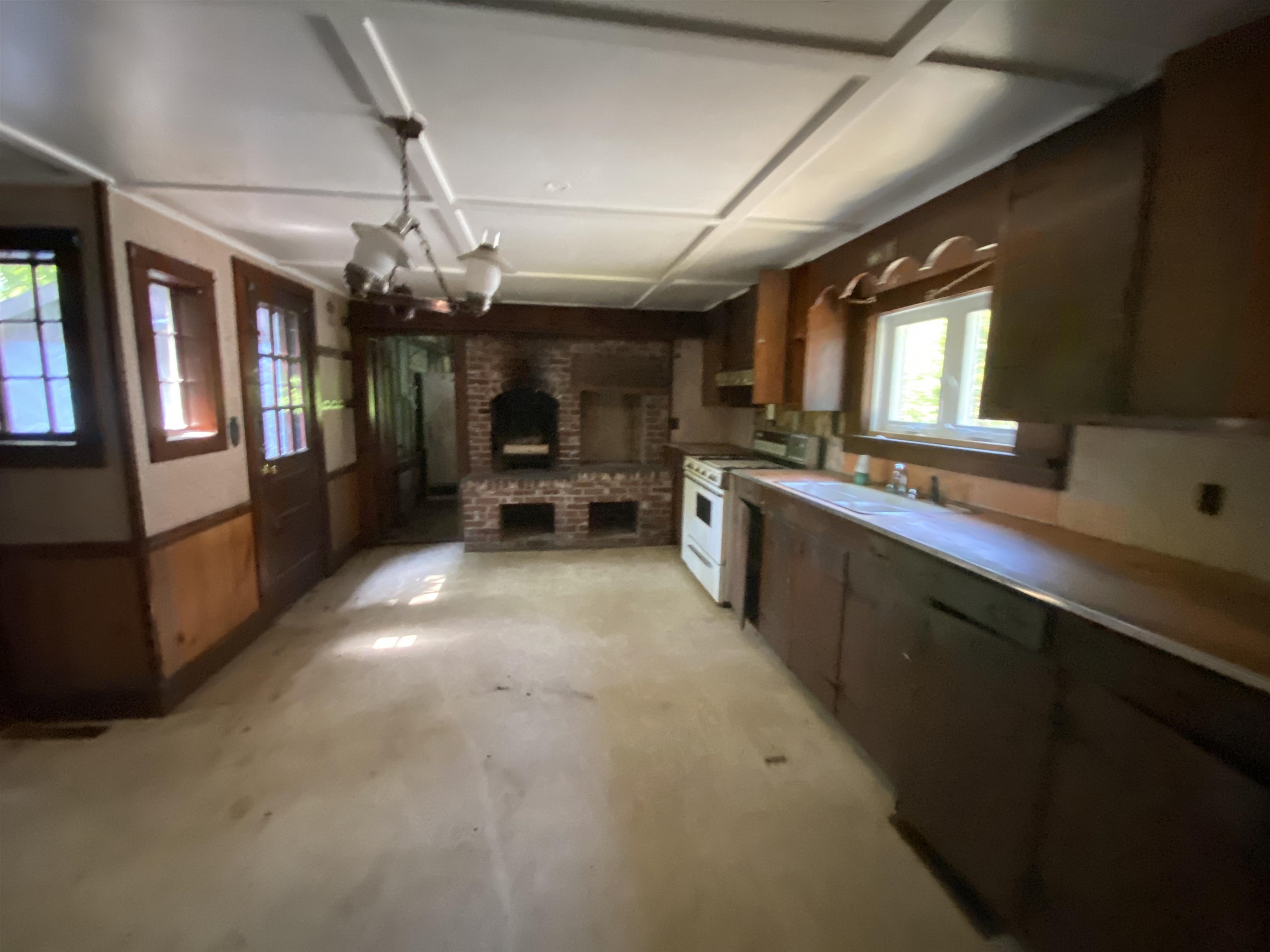 18 Danville Road Hampstead, NH 03826 - Photo 6 of 18 Gallery Image 6
