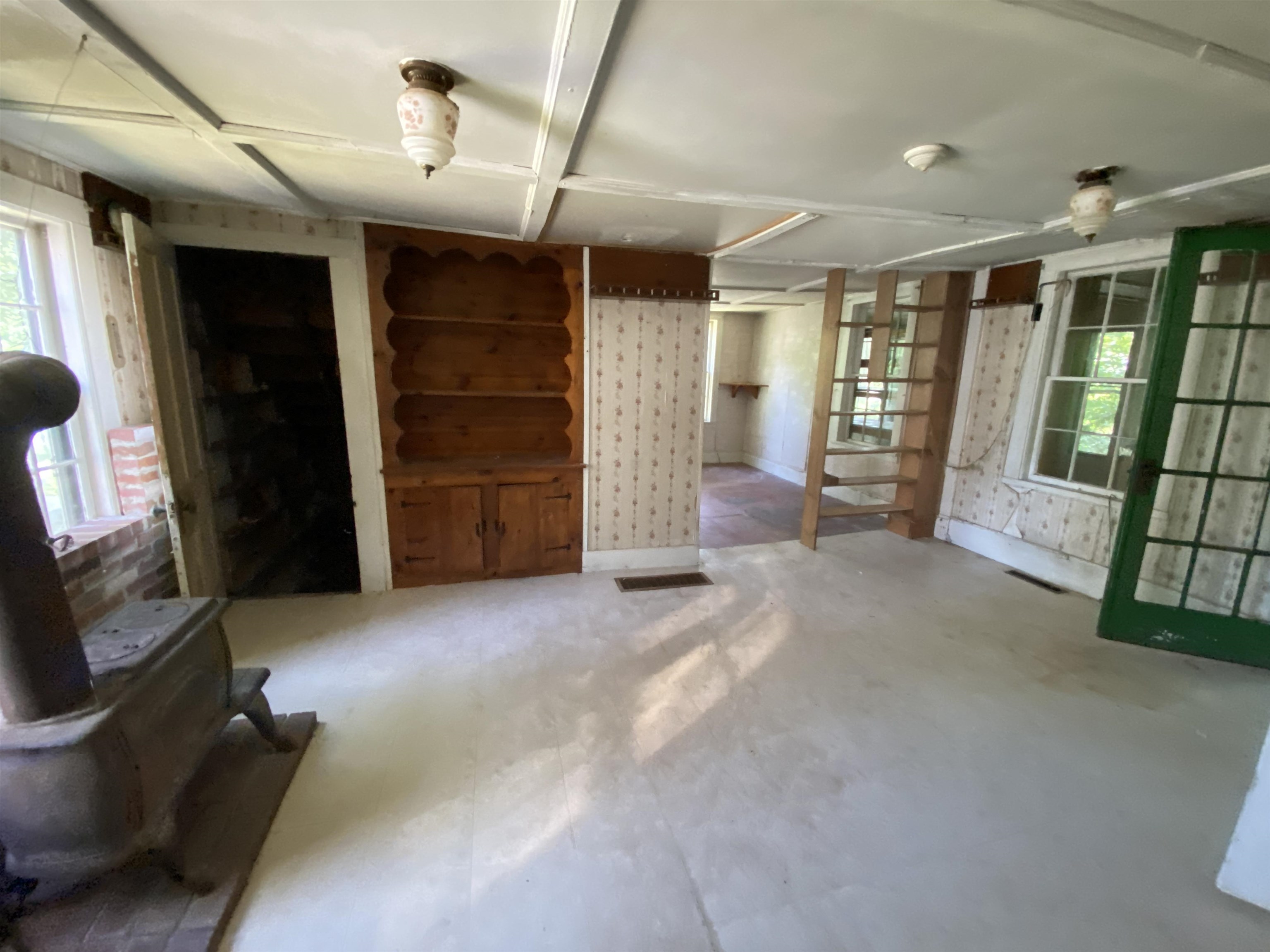 18 Danville Road Hampstead, NH 03826 - Photo 8 of 18 Gallery Image 8