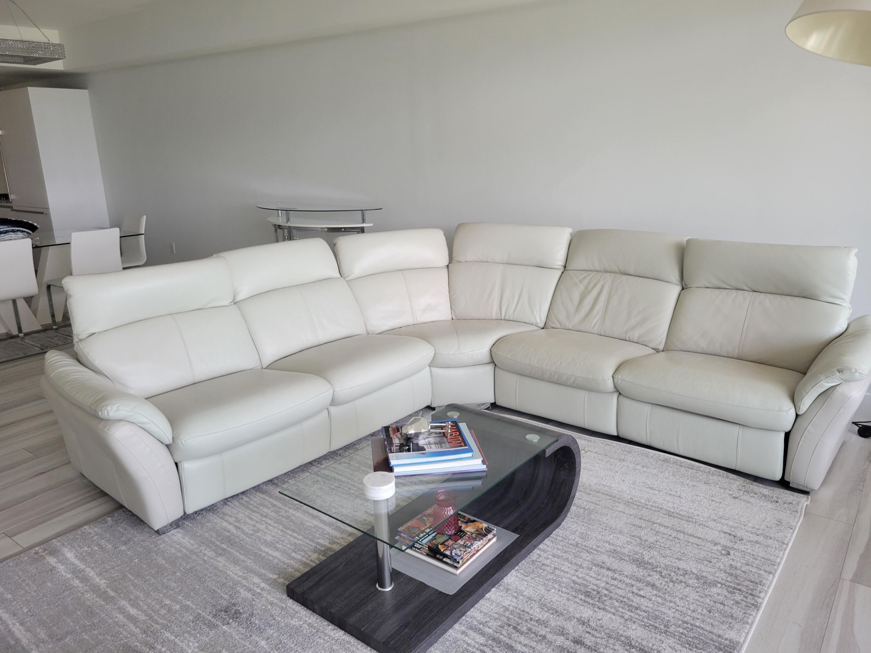 2101 South Surf Road, Unit PHE Hollywood, FL 33019 - Photo 13 of 14 e8c00660-71f6-4830-ae24-4f69a2200344